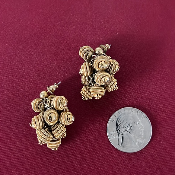 Vintage Gold Bauble Earrings - Picture 3 of 3